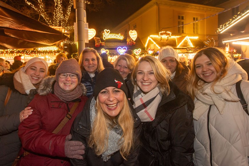 Besuchergruppe beim Lamberti-Markt 2023. Foto: Sascha Stüber