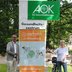 Vorschau: André Kerber, Regionaldirektor AOK-Die Gesundheitskasse und Heike Schwarz, Kids aktiv freuen sich auf viele Fahrradkilometer. Foto: Stadt Oldenburg