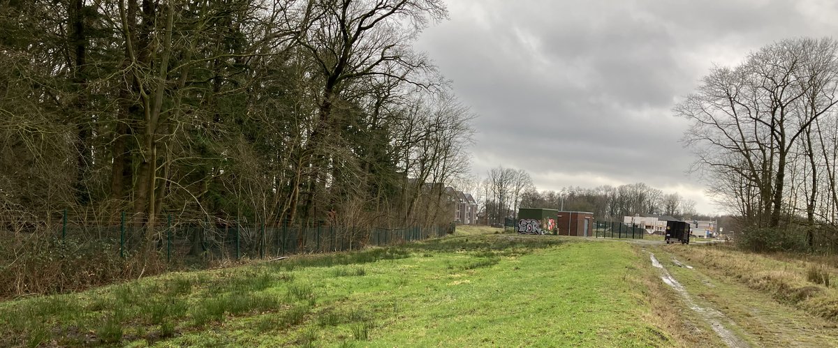 Hier entsteht bis zum Frühjahr 2026 eine neue Parkanlage am Fliegerhorst: der neue Bäkepark. Foto: Stadt Oldenburg