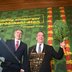 Vorschau: Oberbürgermeister Jürgen Krogmann (links) sowie Verteidigungsminister und neuer Kohlkönig von Oldenburg Boris Pistorius. Foto: Torsten von Reeken