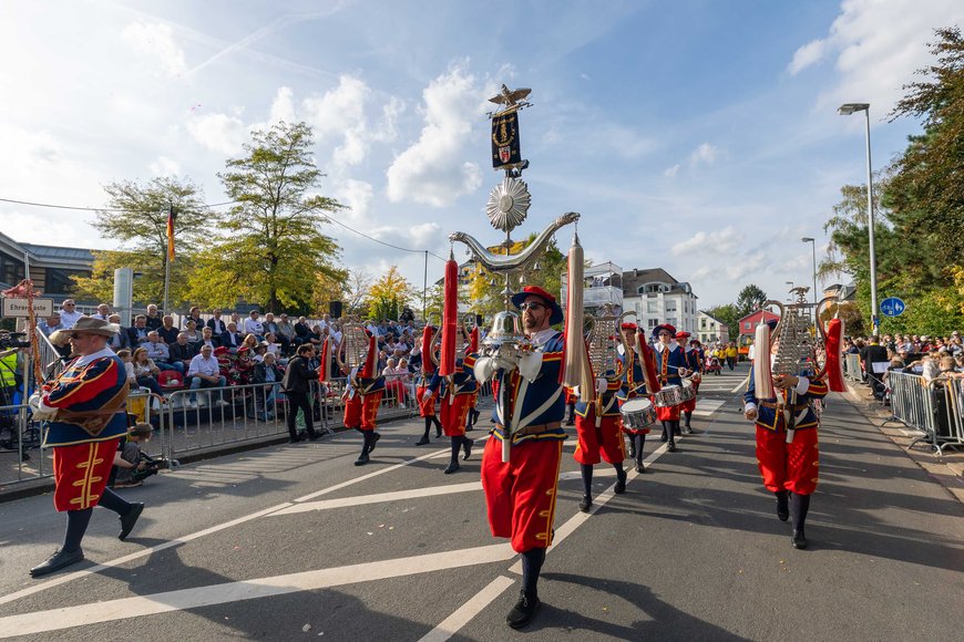 Umzugsbeitrag: Wildeshauser Spielmannszug e.V. mit Unterabteilung Beat & Brassband Wildeshausen. Foto: Sascha Stüber