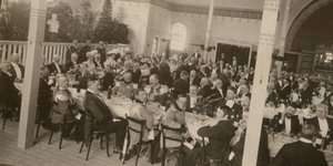 Eröffnungsveranstaltung der Landesausstellung am 9. Juni 1905. Foto: Stadtmuseum Eröffnungsveranstaltung der Landesausstellung am 9. Juni 1905. Foto: Stadtmuseum