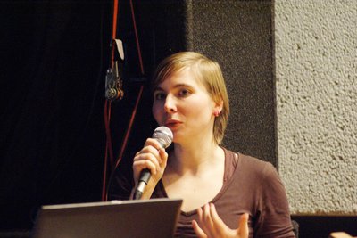 Sophie Arenhövel, Projektleitung Kulturelle Bildung, bei der Verabschiedung. Edda Hayen.
