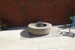 Der „Brunnen mit Korallen" von Anna Maria Strackerjan. Foto: Stadt Oldenburg