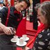 Vorschau: Tee Gschwendner und Belinda Berger Porzellan bei der Aufführung. Foto: Sascha Stüber