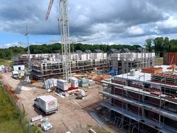 Mehrere Häuser werden auf dem gelände des ehemaligen Fliegerhorstes gebaut. Foto: Stadt Oldenburg Mehrere Häuser werden auf dem gelände des ehemaligen Fliegerhorstes gebaut. Foto: Stadt Oldenburg
