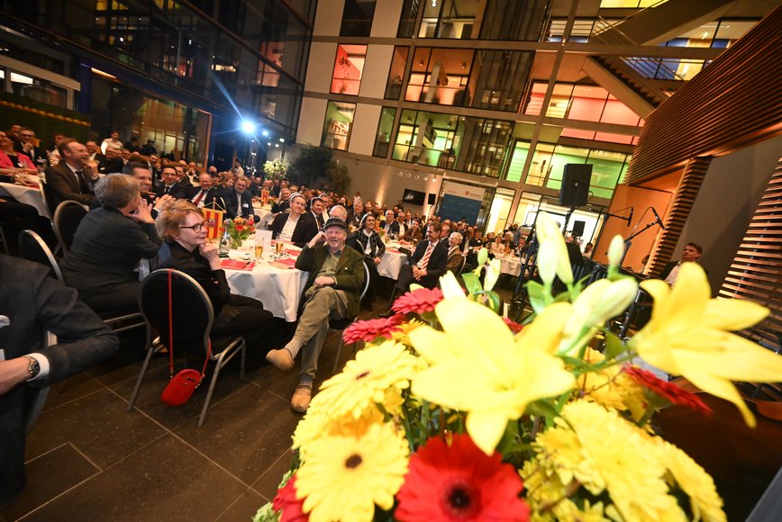 Voller Saal. Foto: Torsten von Reeken