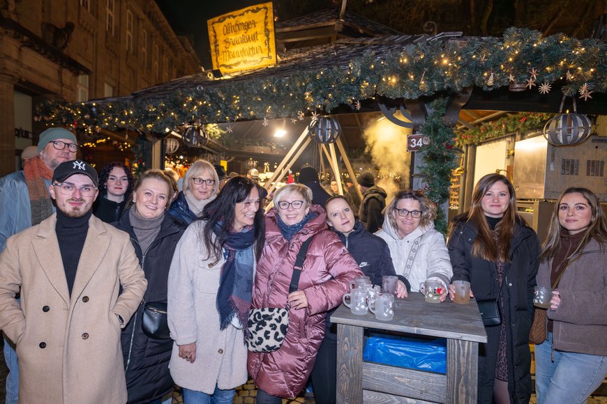 Sascha Stüber Eine Besuchergruppe auf dem Lamberti-Markt 2025. Foto: Sascha Stüber