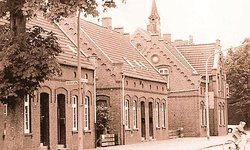 Häuser der Klevemann-Stiftung an der Donnerschweer Straße (1988). Foto: NWZ/Nordhausen Häuser der Klevemann-Stiftung an der Donnerschweer Straße (1988). Foto: NWZ/Nordhausen