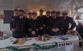 Der Besatzung der Korvette OLDENBURG am Stand anlässlich des Lamberti-Marktes 2024. Foto: Sascha Stüber