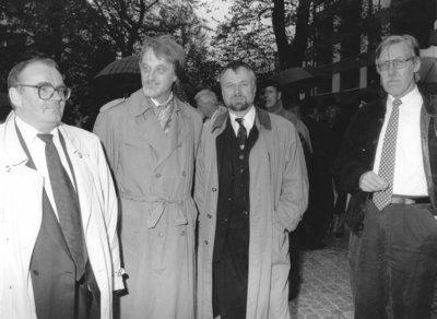V.l.n.r. Prof. Dr. Dirk Grathoff, Prof. Dr. Werner Boldt, Helmut Donat und Prof. Dr. Gerhard Kraiker. Foto: Ilse Rosemeyer.