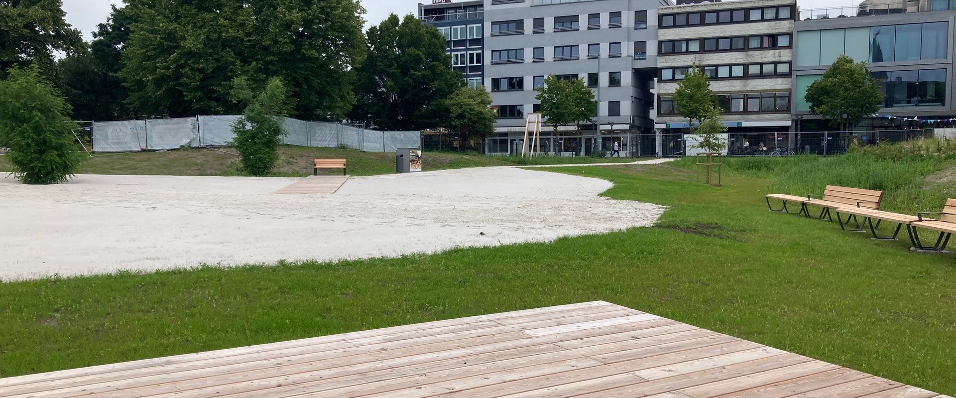 Der Heiligengeistpark in der Innenstadt bietet eine große und vielseitige Fläche für verschiedene Veranstaltungen und Aktivitäten. Foto: Sascha Stüber