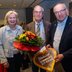 Vorschau: Bürgermeisterin Petra Averbeck, Otfried Hanstein und Michael Lorenz (Leiter des Bürger- und Ordnungsamtes) bei der Ehrung am 1. Oktober 2025. Foto: Sascha Stüber