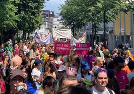 Umzug Christopher Street Day. Foto: Paula Schönberger