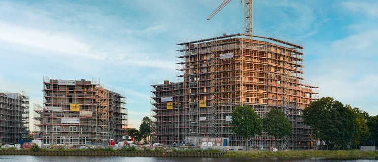 Blick auf einen Teil des Wohnquartiers Havekant am südlichen Oldenburger Stadthafen. Foto: Mittwollen und Gradetchliev