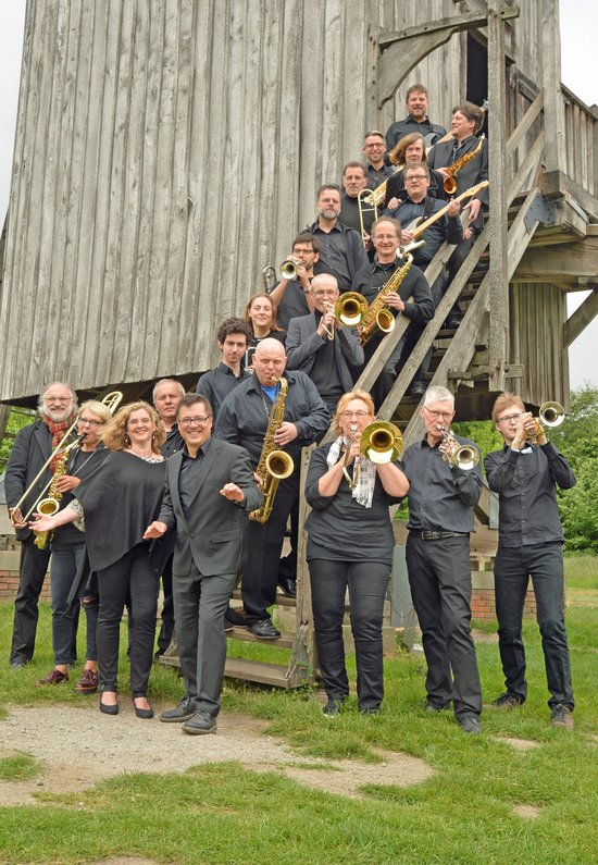 Das Repertoire der Bigband „Windstärke 12“ der Musikschule der Stadt Oldenburg reicht von Swing-Klassikern über Funk und Latinjazz bis hin zu aktuellen Popsongs. Foto: Paulo Pereira Foto: Paulo Pereira