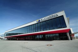 Große EWE-Arena. Foto: Hans-Jürgen Zietz