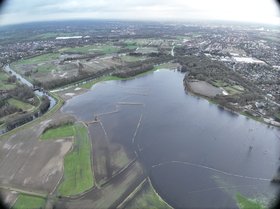 Blick auf eine überschwemmte Fläche im südlichen Oldenburg. Foto: Feuerwehr Oldenburg