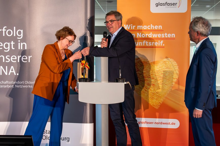 Impressionen des 39. Kontaktpunkt Wirtschaft der Wirtschaftsförderung Stadt Oldenburg in den Räumlichkeiten von Glasfaser NordWest. Fotos: Michael Stephan