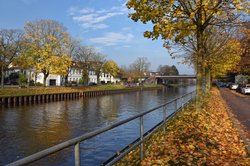 Herbst an der Stadtstrecke von Hunte und Küstenkanal in Oldenburg. Foto: Hans-Jürgen Zietz