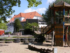 Spielplatz der Grundschule Staakenweg. Foto: Grundschule Staakenweg