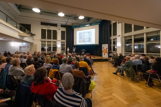 Über 110 Teilnehmerinnen und Teilnehmer nahmen die Einladung zum zweiten „Oldenburger Info-Happen – Rund um die Gesundheit“ an. Foto: Sascha Stüber Foto: Sascha Stüber