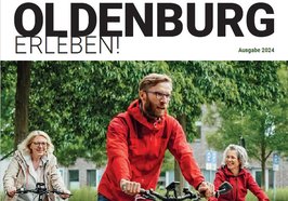 Titelbild des Magazins „Oldenburg erleben!“ mit Radfahrenden. Foto: Mittwollen und Gradetchliev