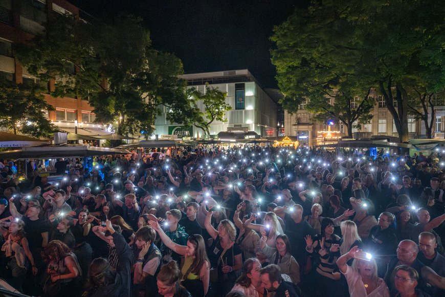 Menschenmassen beim Stadtfest 2014. Foto: Sascha Stüber