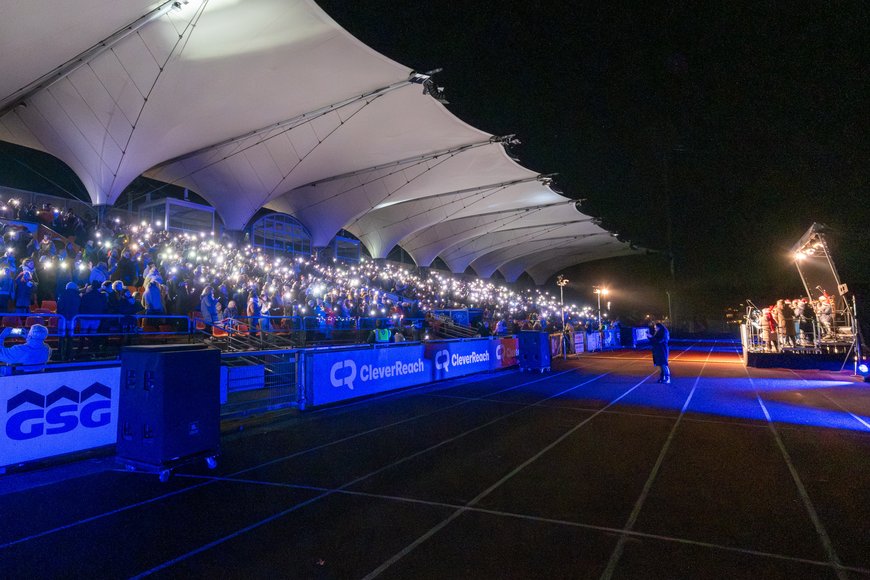 Sascha Stüber Das Stadionsingen bot eine tolle Atmosphäre. Foto: Sascha Stüber