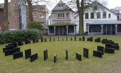 "Athanatos" vorm PFL.