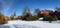 Der Schlossgartenteich unter Eis. Foto: Hans-Jürgen Zietz