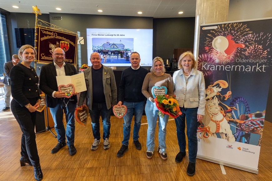 Ehrung der Firma Werner Ludewigt anlässlich des 419. Kramermarktes. Foto: Sascha Stüber