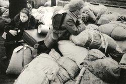 Ankunft der Flüchtlinge in Westerstede, 1946. Foto: Stadtmuseum Oldenburg