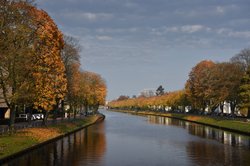 Herbst an der Stadtstrecke von Hunte und Küstenkanal in Oldenburg. Foto: Hans-Jürgen Zietz