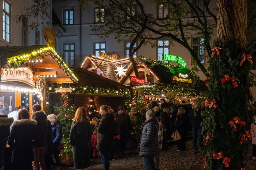 Der Kirchgang beim Lamberti-Markt 2022. Foto: Sascha Stüber