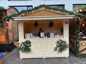 Neu auf dem Lamberti-Markt 2025: Lenell Naturkosmetik. Foto: Stadt Oldenburg Neu auf dem Lamberti-Markt 2025: Lenell Naturkosmetik. Foto: Stadt Oldenburg