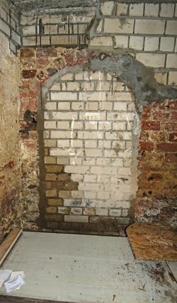 Zugemauerter Fluchtunnel. Foto: Hans-Jürgen Zietz
