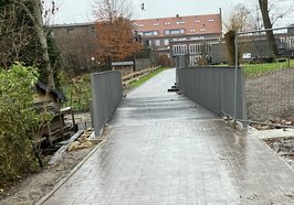 Die neue Geh- und Radwegeverbindung zwischen der Graf-Spee-Straße und dem Gelände der ehemaligen Donnerschwee-Kaserne ist fertiggestellt. Foto: Stadt Oldenburg 