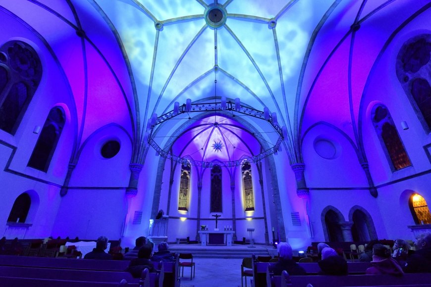 Lichterfest in der Oldenburger Garnisonkirche. Foto: Hans-Jürgen Zietz