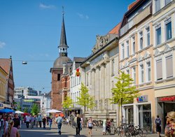Oldenburger Innenstadt mit Blick Richtung Lappan-Turm und Heiligengeiststraße/ -wall. Foto: Peter Duddek