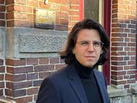 Deniz Utlu geht auf Landgangreise. Foto: Literaturhaus Oldenburg