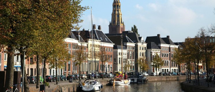 Wasseransicht von Groningen, Niederlande, mit Blick auf die Martinikerk. Foto: Hans Ravensbergen/Pixabay.com