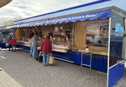 Fischhandlung Luth Eilts auf dem Wochenmarkt auf dem Pferdemarkt. Foto: Stadt Oldenburg