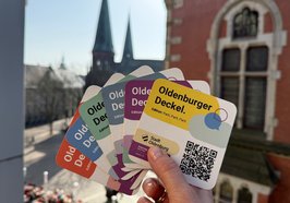 Die „Oldenburger Deckel“ der neuen Edition „Parti, Parti, Parti“ laden wieder zum Austausch ein. Foto: Stadt Oldenburg