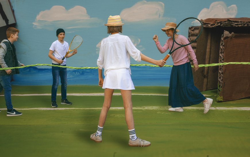 Interpretation des Bildes "Die Tennisspieler" von dem Herbartgymnasium . Foto: Thomas Brand