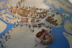 Stadtmodell um 1350 im Stadtmuseum. Quelle: Stadtmuseum