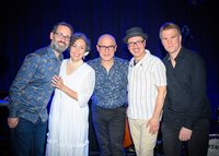 Das Judith Tellado & Paulo Pereira Quintett verbindet Jazzarrangements, Soulklassiker und eigene Kompositionen zu einem vielschichtigen Sound zwischen moderner Jazztradition und improvisatorischer Spielfreude. Foto: Oliver Saul Fotografie Foto: Oliver Saul Fotografie