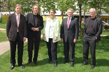 v.l.n.r.:Prof. Dr. Frei, Dr. Hofmann, Prof. Dr. Doering, Herr Kramer, Prof. Dr. Heitmeyer. Foto: Stadt Oldenburg