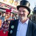 Vorschau: Der Kasper der Puppenbühne HEYDERHOFFMANN bei der Kramermarkt-Parade 2026. Foto: Sascha Stüber