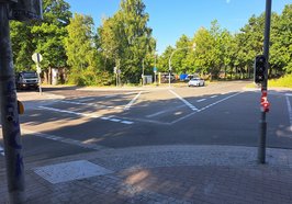 Hier können Radfahrerinnen und Radfahrer bald diagonal über die Kreuzung fahren und gelangen schneller Richtung Wechloy und zurück. Foto: Stadt Oldenburg